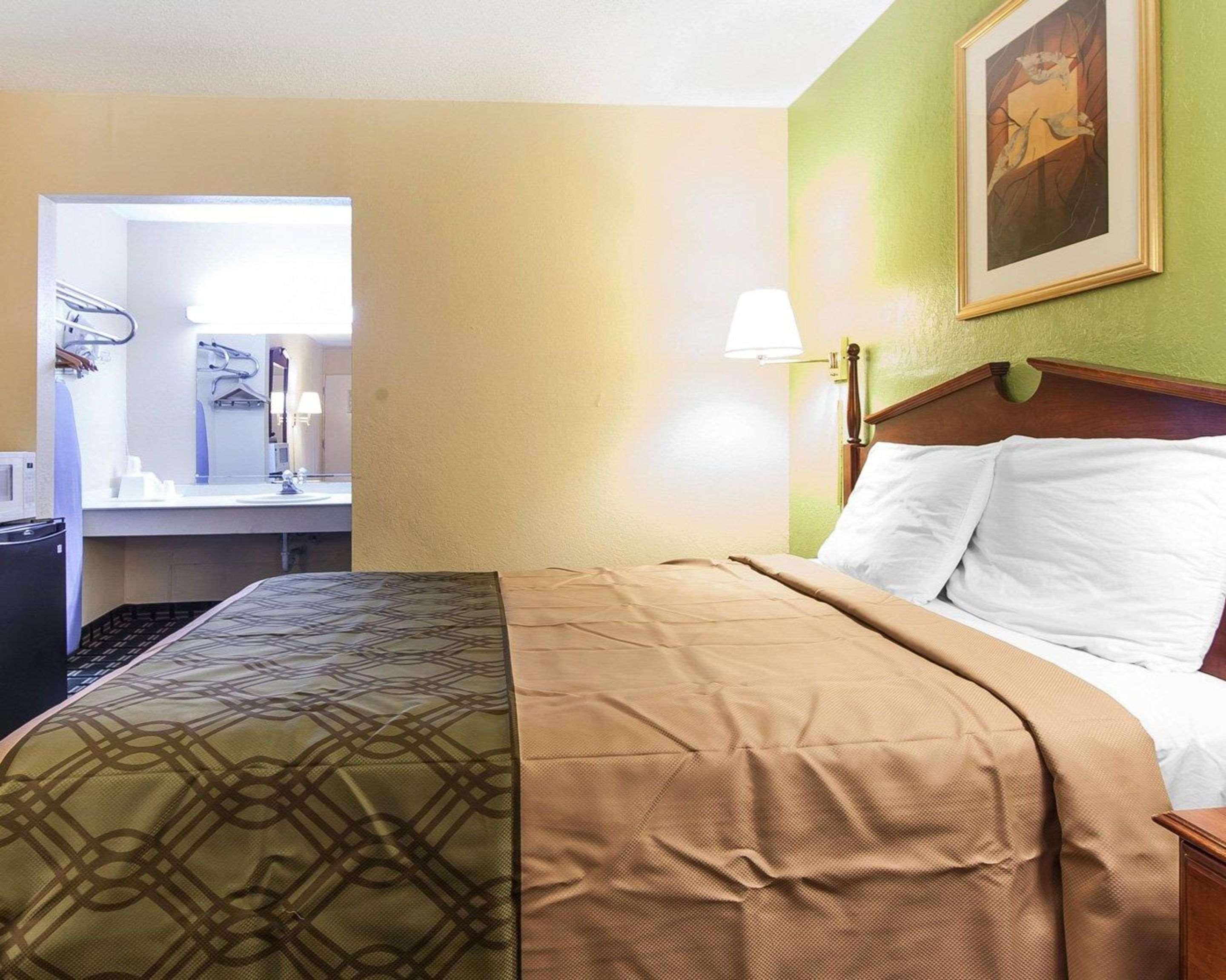Econo Lodge Cleveland Exterior foto